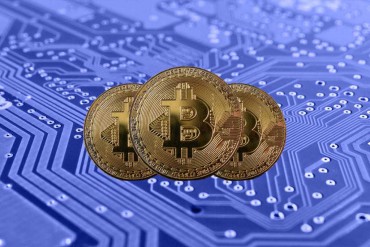 What is The Difference Between Investing and Trading Bitcoin? 3