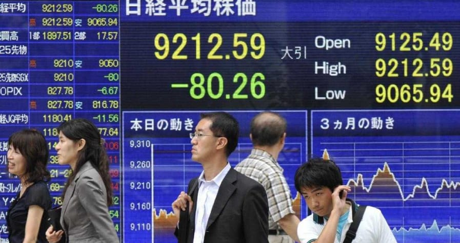 Asian shares a sea of red on trade, emerging market anxieties 2