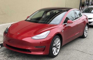 Elon Musk made a deal with SEC: He will pay $20 million and quit as Tesla chairman 1