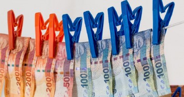Bitcoin Usage for Laundering the Dirty Money