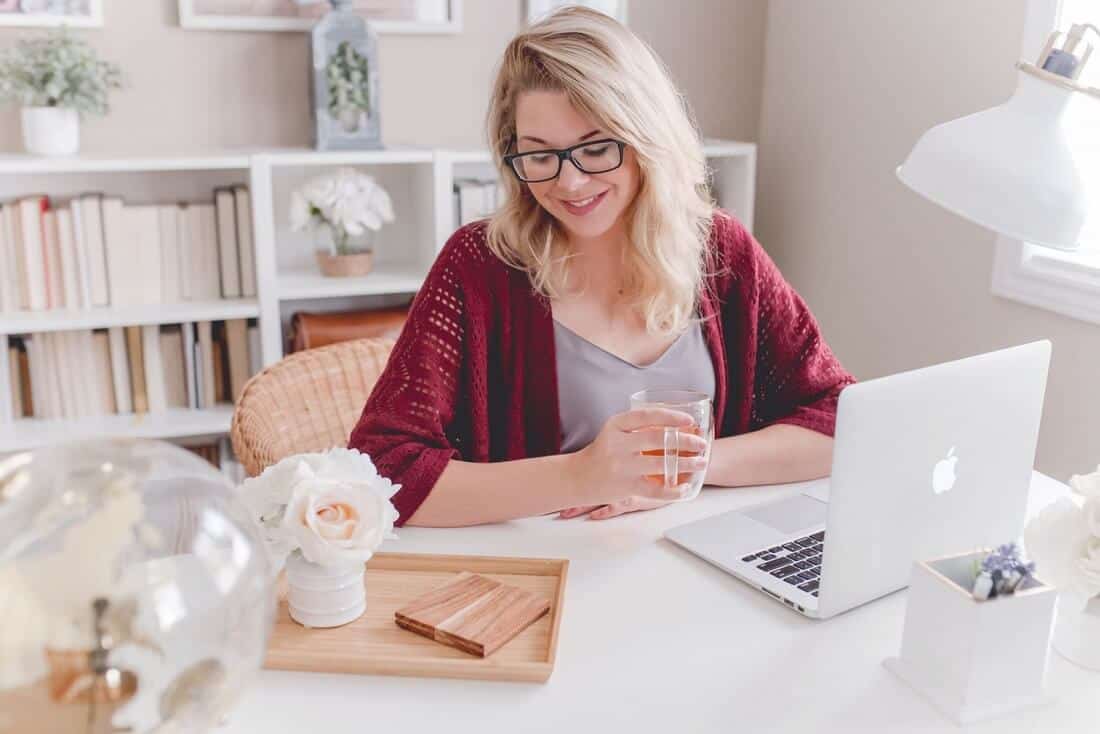 Female entrepreneurs enjoy more trust than males in later stages